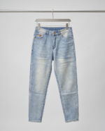 ⁦جينز tapered fit مستورد⁩ - الصورة ⁦2⁩
